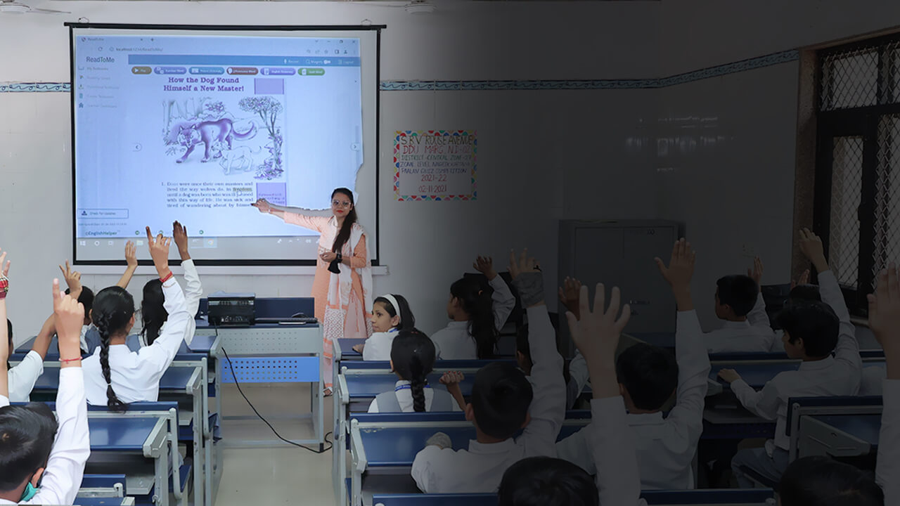 Students interacting with ReadToMe in the classroom